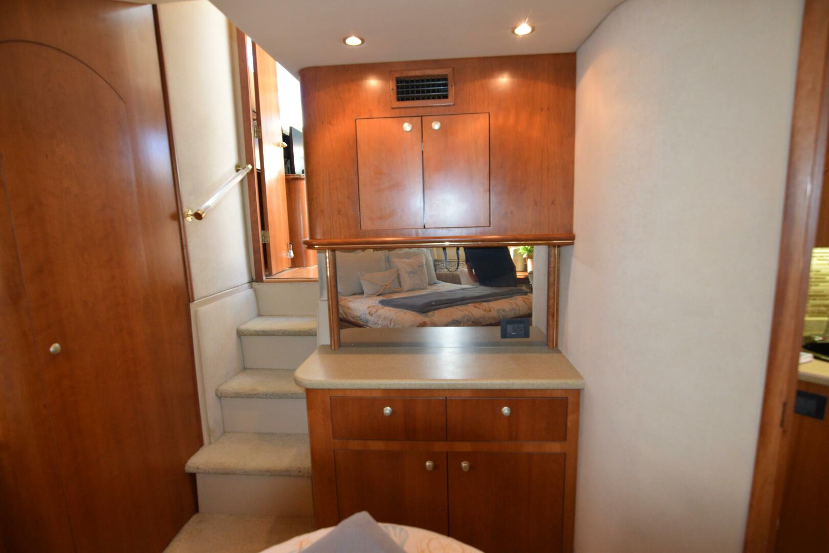 Slide: The Image of Cruisers 4450 Express Cruiser 2000 - 5044849