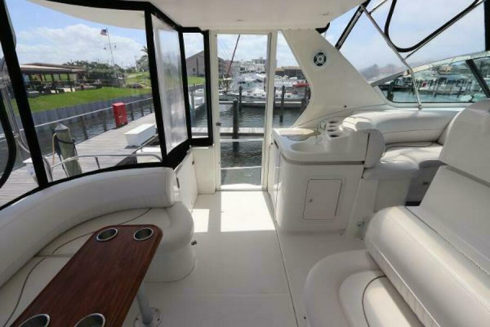 Slide: The Image of Cruisers 4450 Express Motor Yacht 2000 - 5390036