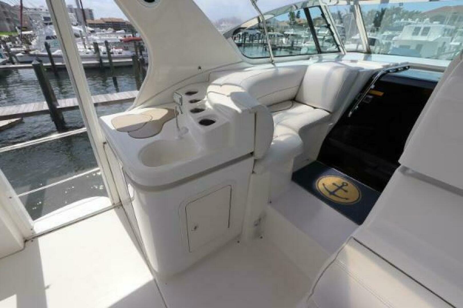Slide: The Image of Cruisers 4450 Express Motor Yacht 2000 - 5390038