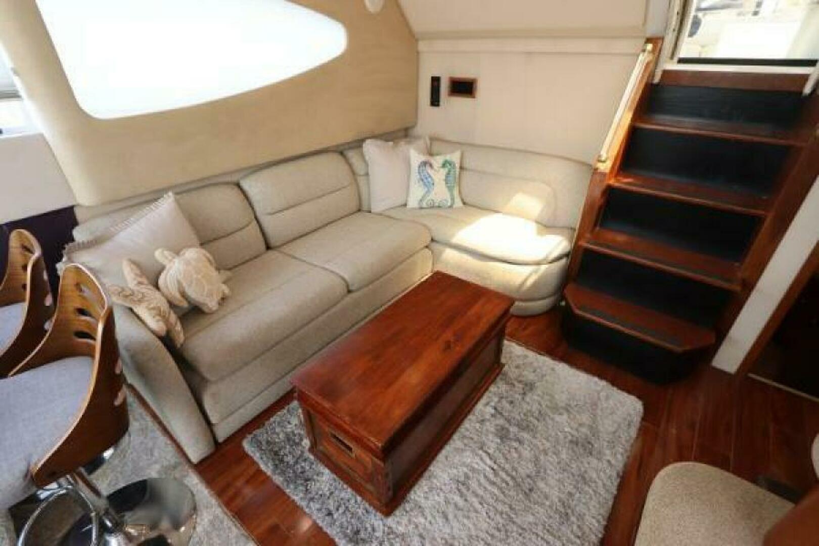 Slide: The Image of Cruisers 4450 Express Motor Yacht 2000 - 5390051