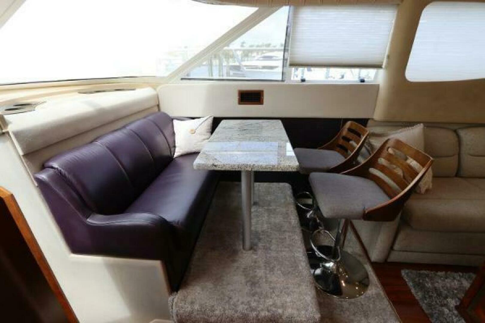 Slide: The Image of Cruisers 4450 Express Motor Yacht 2000 - 5390060