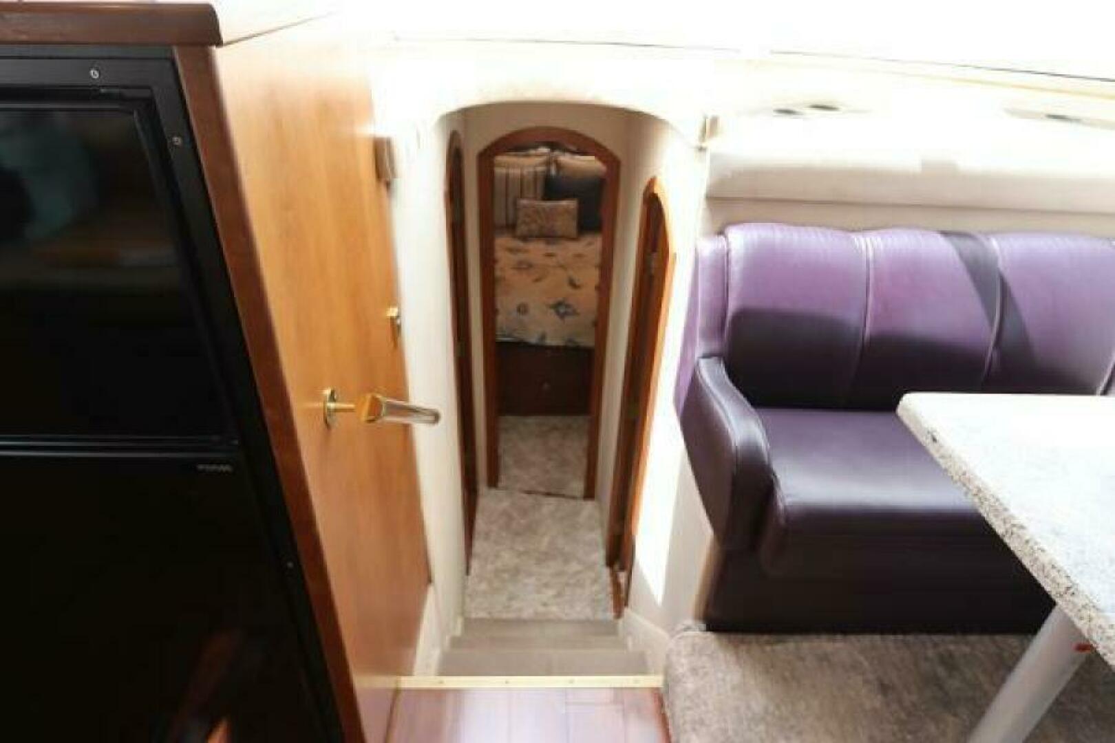 Slide: The Image of Cruisers 4450 Express Motor Yacht 2000 - 5390061