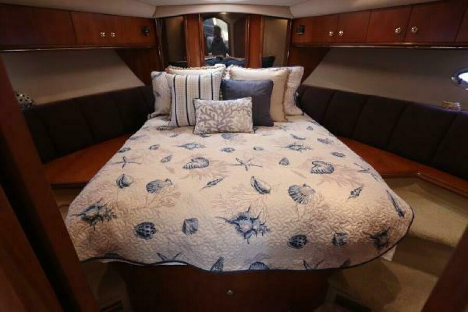 Slide: The Image of Cruisers 4450 Express Motor Yacht 2000 - 5390070