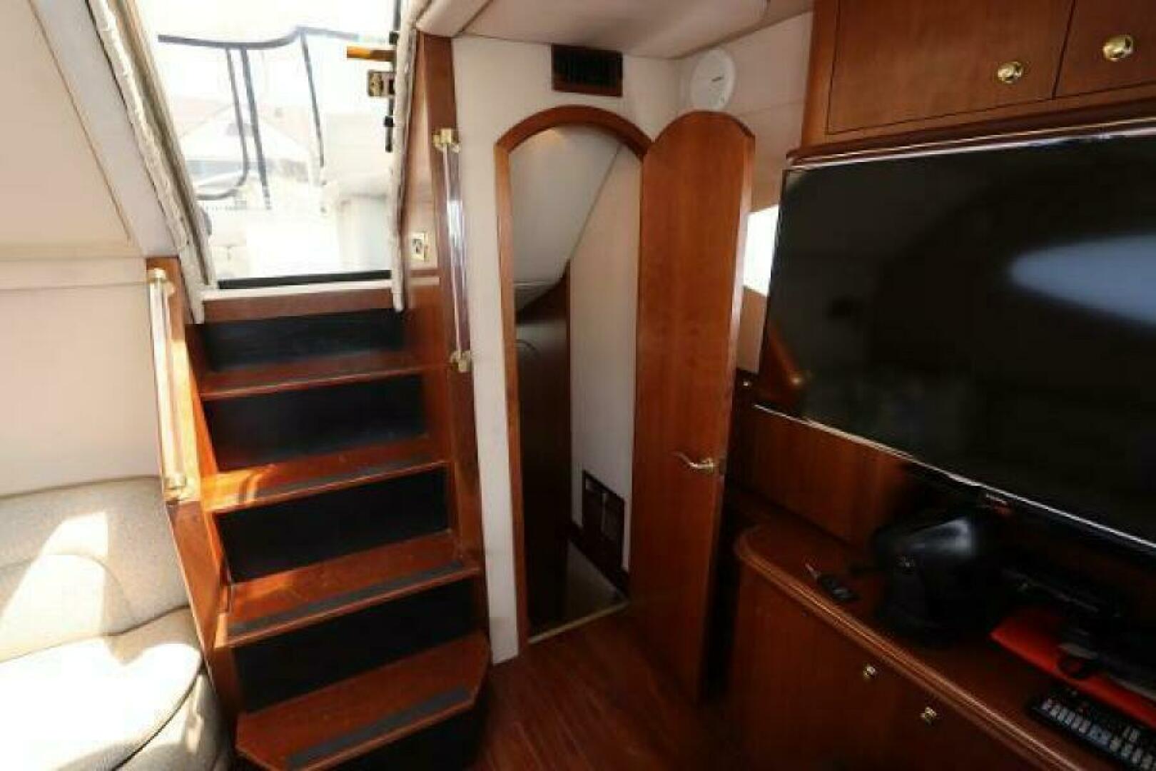 Slide: The Image of Cruisers 4450 Express Motor Yacht 2000 - 5390071