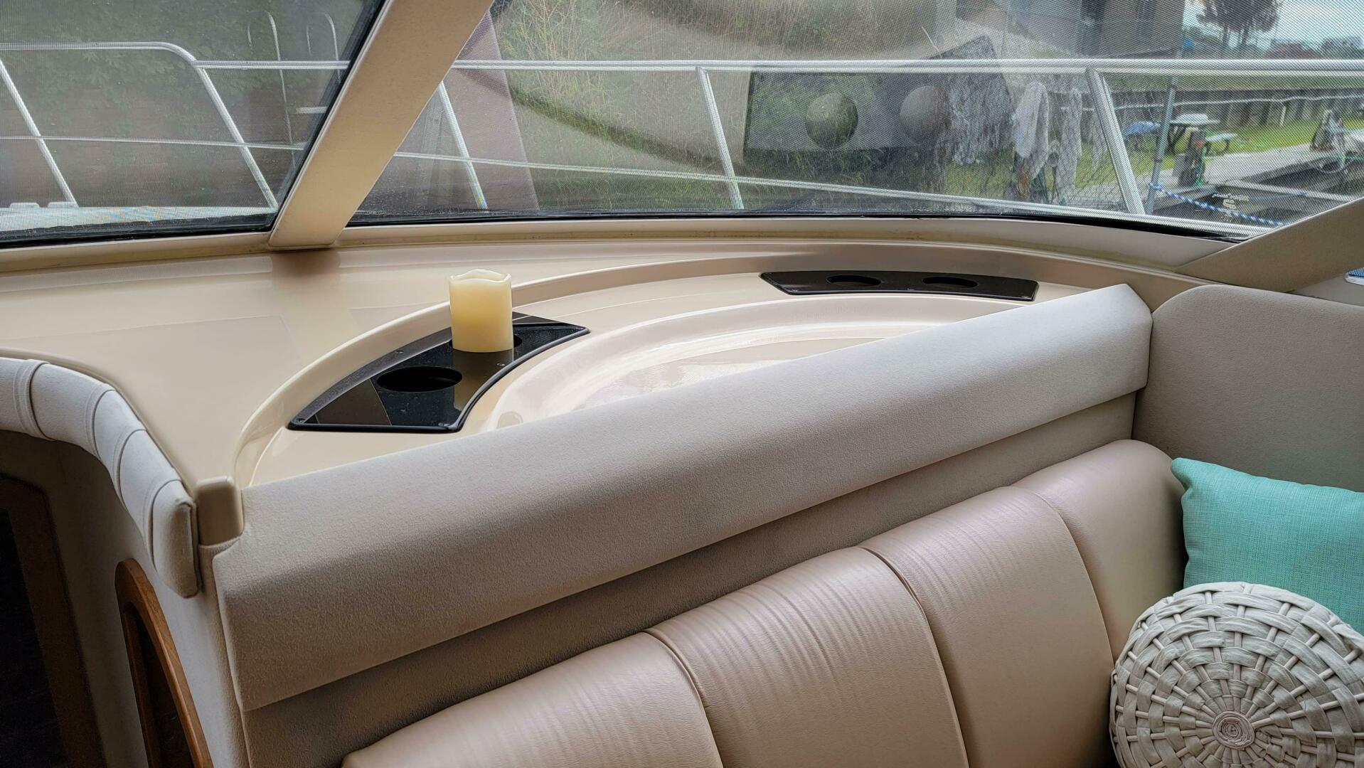 Slide: The Image of Cruisers 4450 Express Motor Yacht 2000 - 4433708
