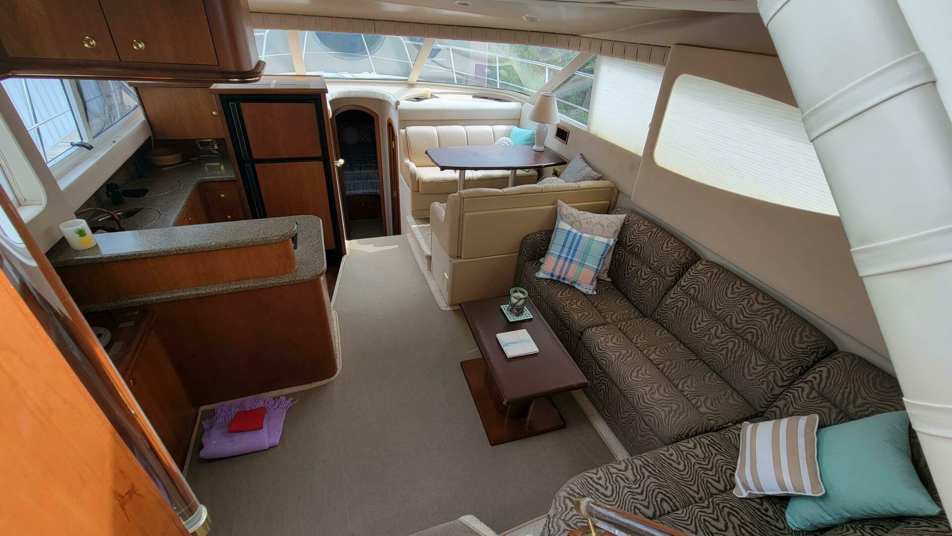 Slide: The Image of Cruisers 4450 Express Motor Yacht 2000 - 4433487