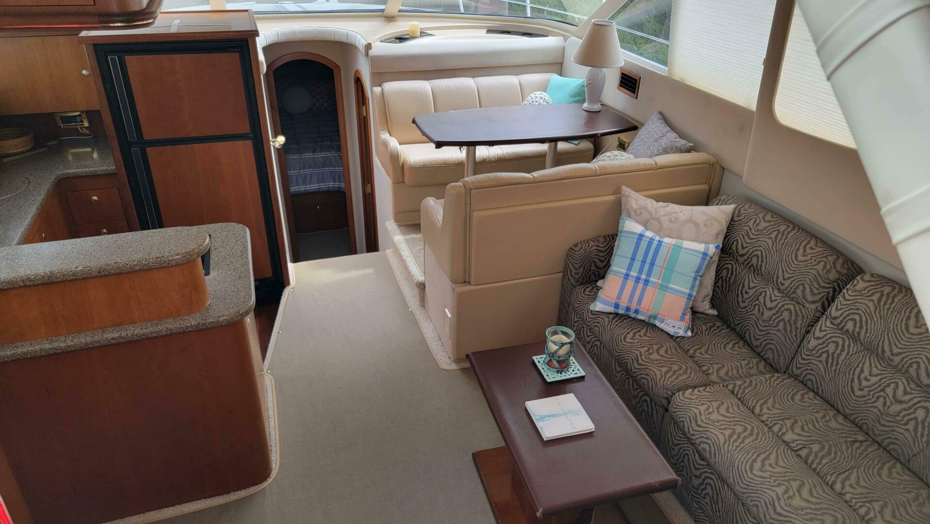 Slide: The Image of Cruisers 4450 Express Motor Yacht 2000 - 4433491