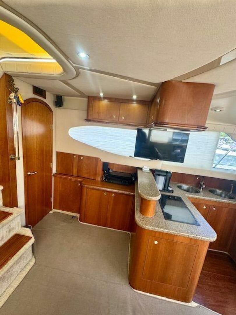 Slide: The Image of Cruisers 4450 Express Motor Yacht 2001 - 5503772