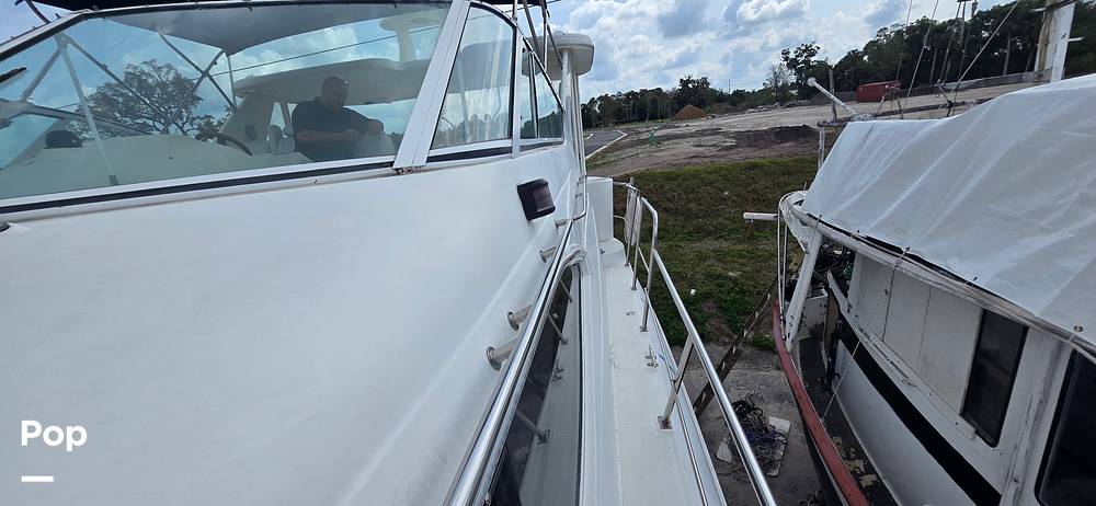 Slide: The Image of Cruisers 4450 Express MY 2001 - 15274005