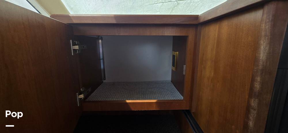 Slide: The Image of Cruisers 4450 Express MY 2001 - 15274144