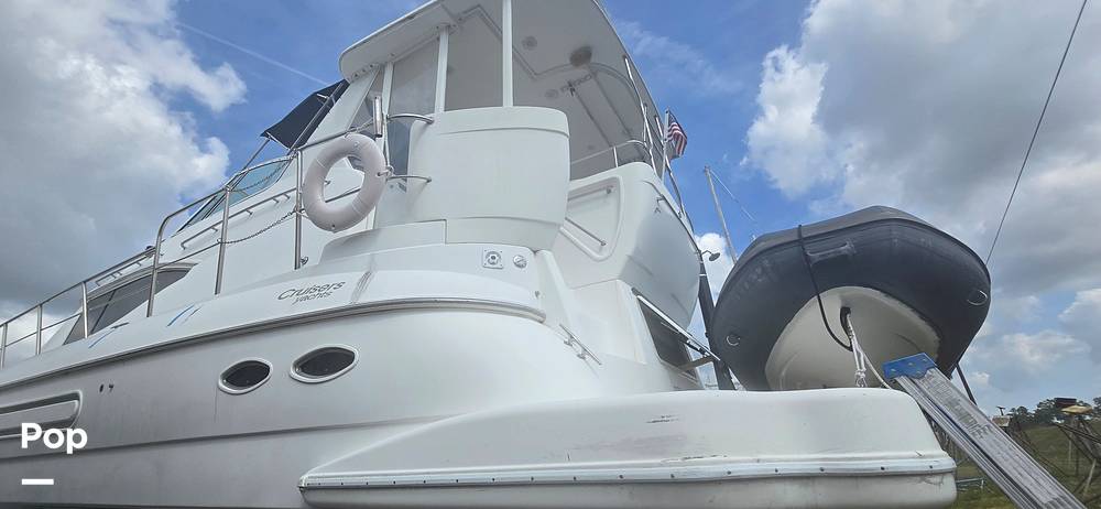 Slide: The Image of Cruisers 4450 Express MY 2001 - 15273854