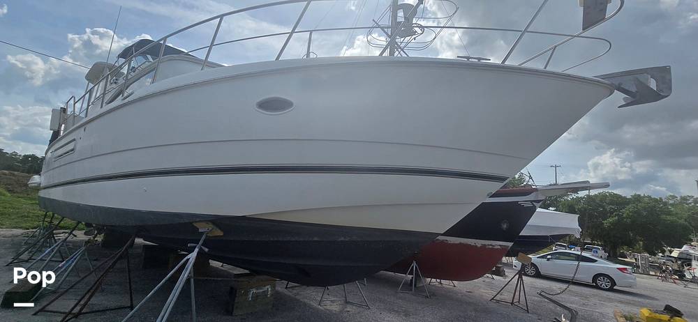 Slide: The Image of Cruisers 4450 Express MY 2001 - 15273870