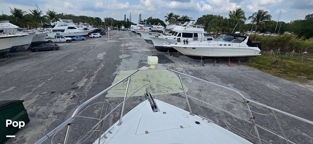 Slide: The Image of Cruisers 4450 Express MY 2001 - 15273989
