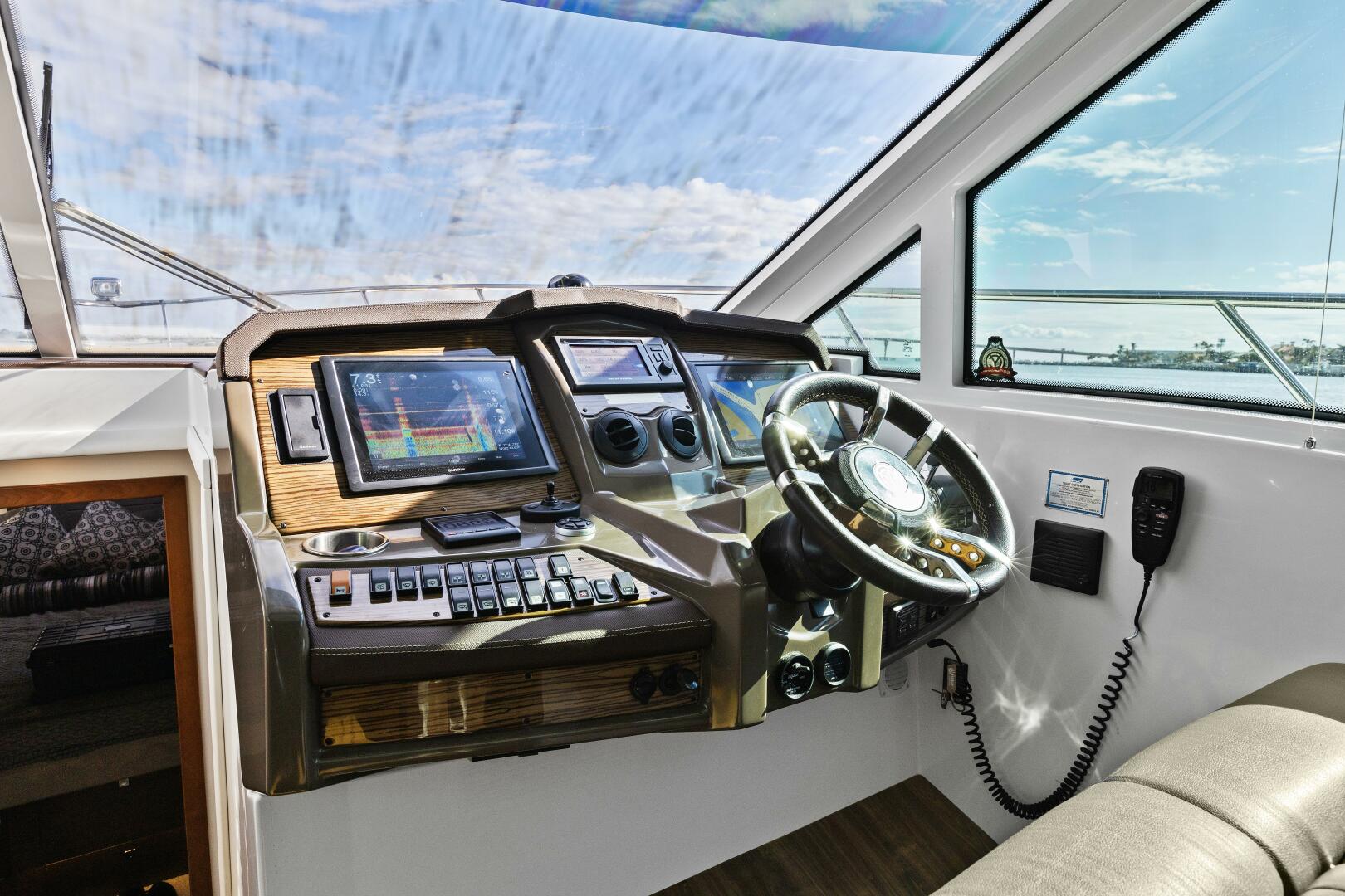 Slide: The Image of 2014 45 Cruisers Yachts Cantius - Best Times Too - 4871175