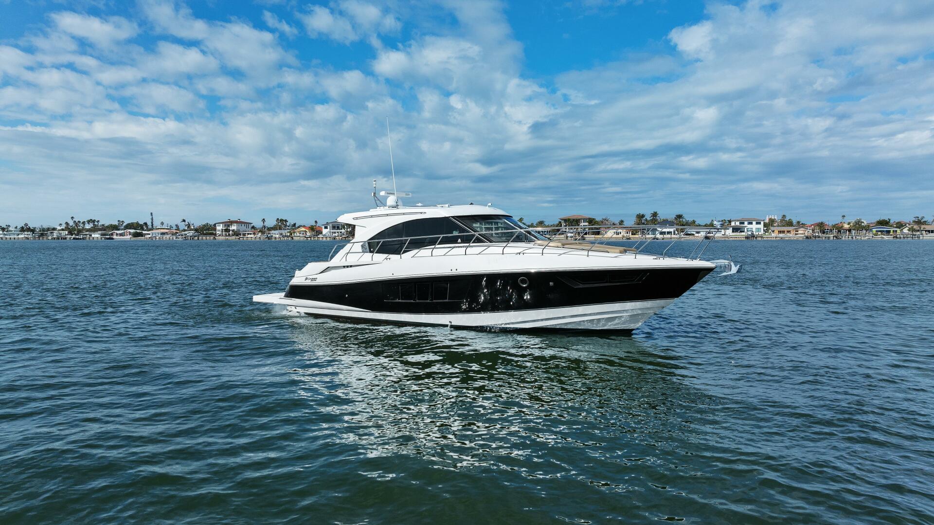 Slide: The Image of 2014 45 Cruisers Yachts Cantius - Best Times Too - 4871347