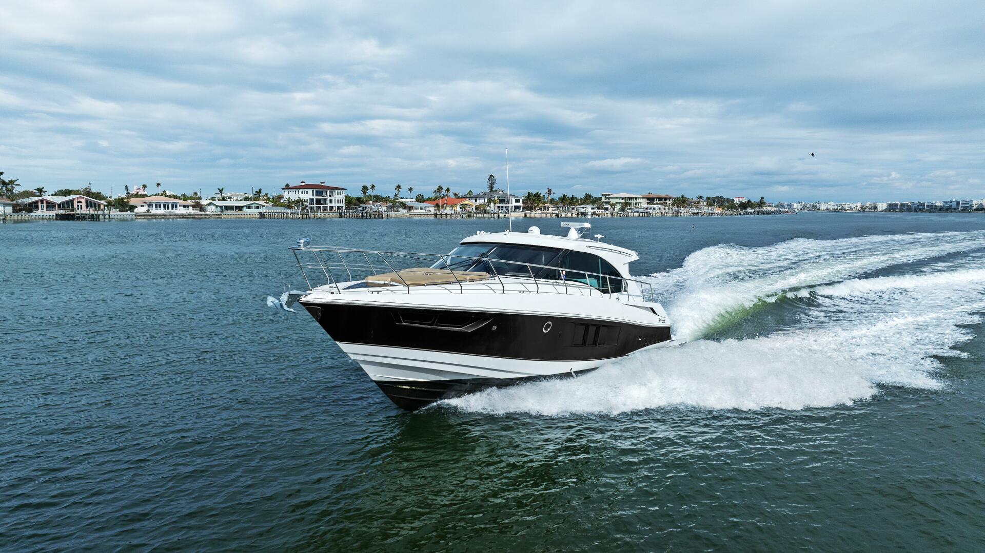 Slide: The Image of 2014 45 Cruisers Yachts Cantius - Best Times Too - 4871350