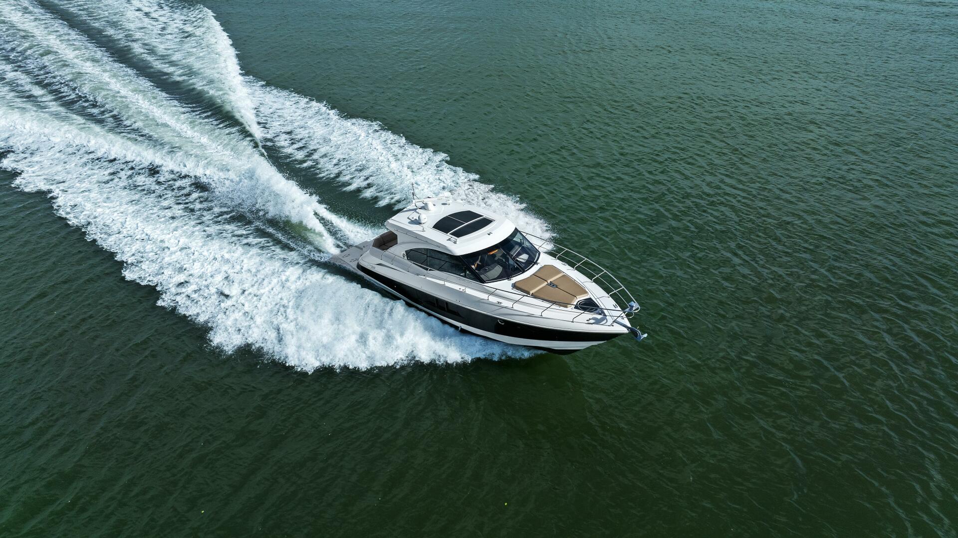 Slide: The Image of 2014 45 Cruisers Yachts Cantius - Best Times Too - 4871353