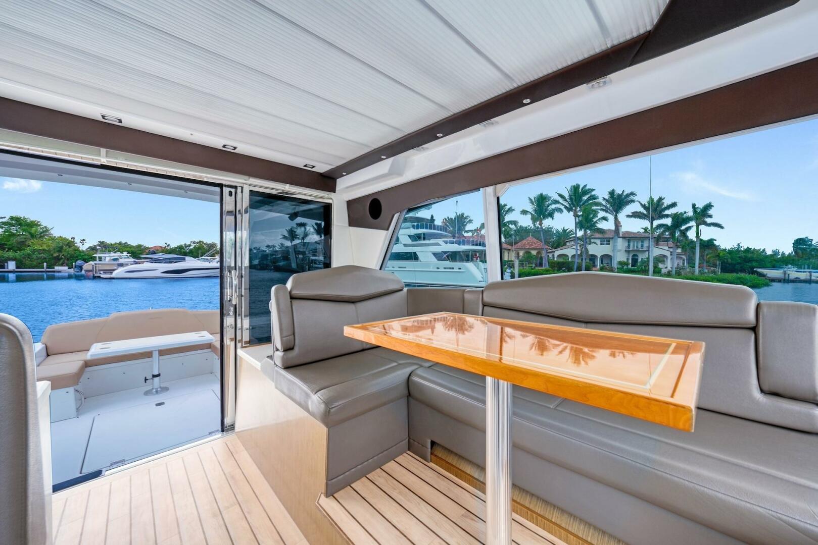 Slide: The Image of 2015 Cruisers Yachts 48 Cantius - Upper Salon  - 5117043