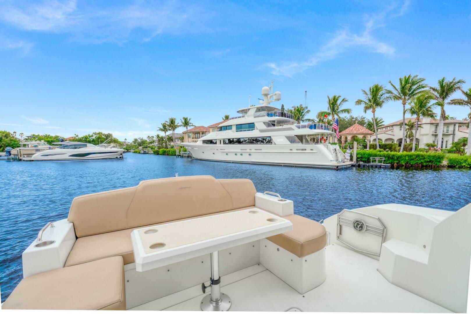 Slide: The Image of 2015 Cruisers Yachts 48 Cantius - Cockpit Lounge Seating - 5116977