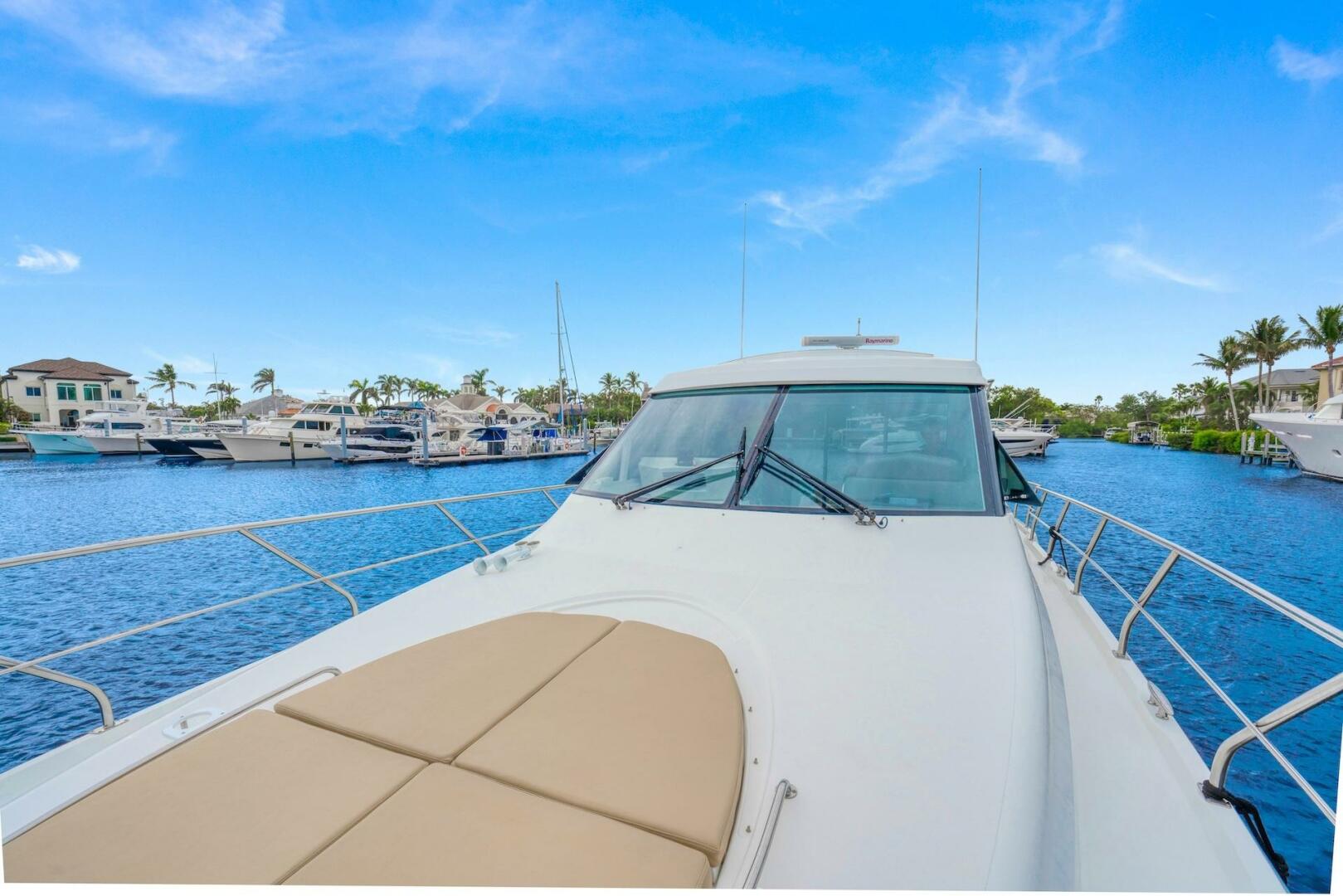 Slide: The Image of 2015 Cruisers Yachts 48 Cantius - Sunpad Lounging - 5116960