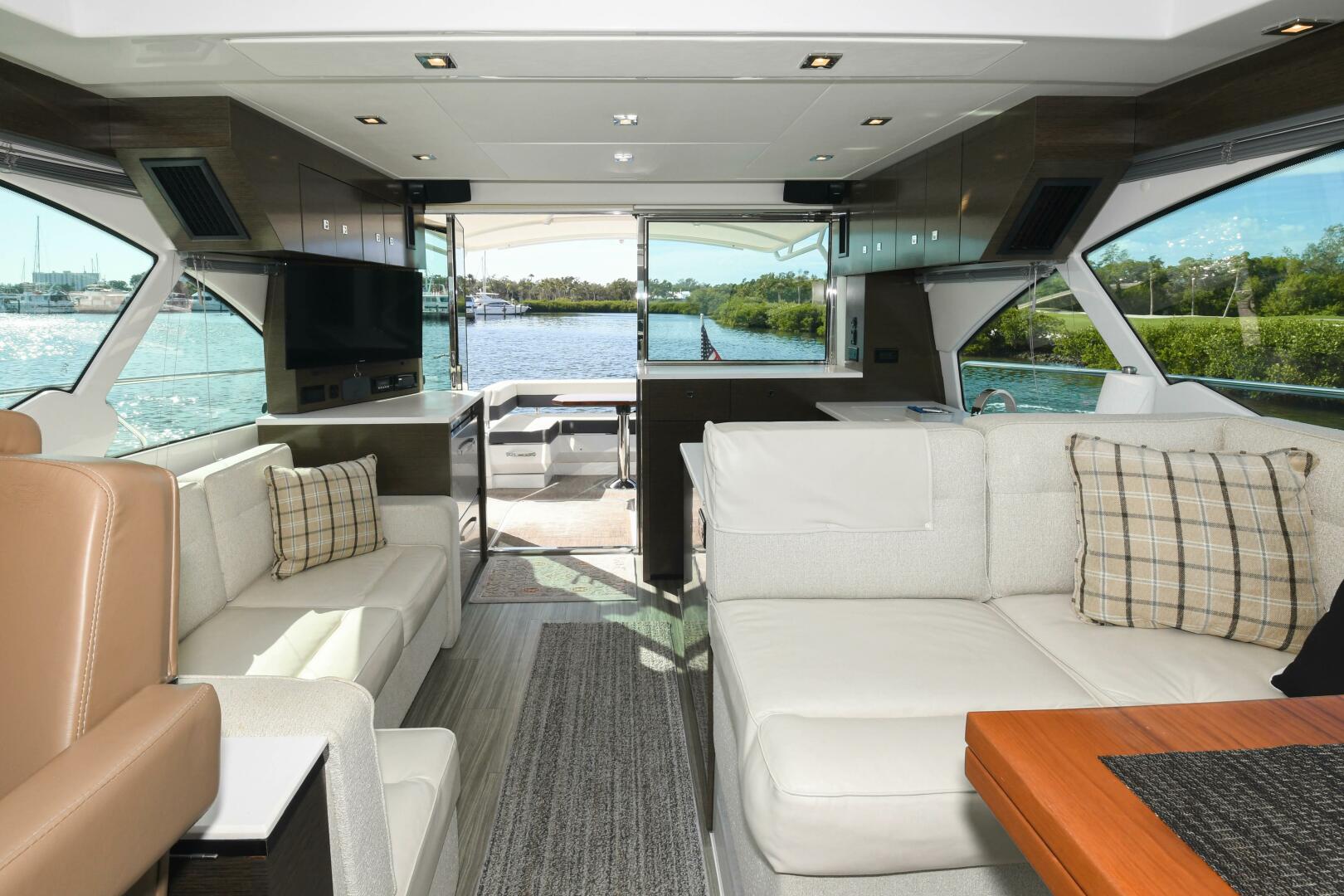 Slide: The Image of 2018 50 Cruisers Cantius - Grateful III - Salon Overview - 14