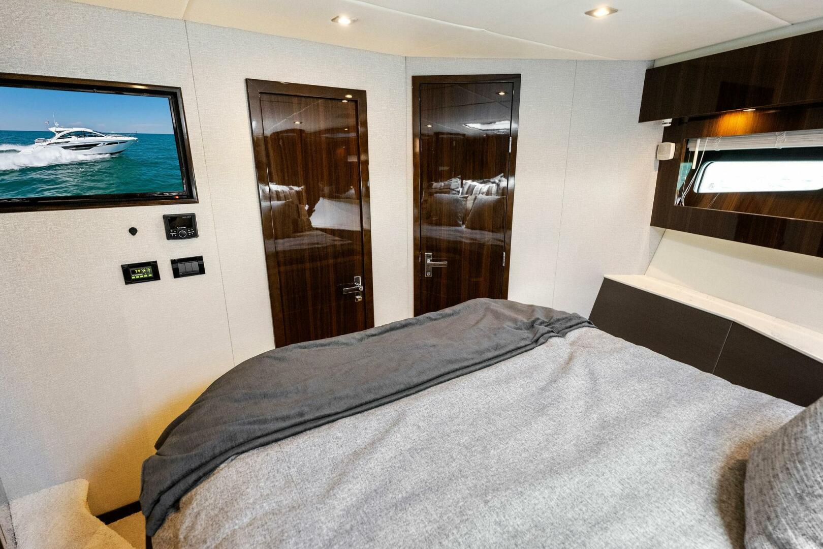 Slide: The Image of 2022 50 Cruisers Cantius - Mint 2 Bee - VIP Stateroom - 4409898