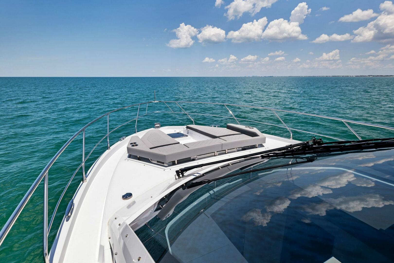 Slide: The Image of 2022 50 Cruisers Cantius - Mint 2 Bee - Bow - 4409922