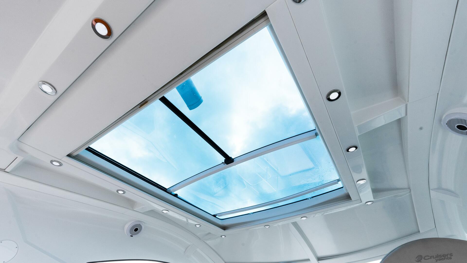 Slide: The Image of Cruisers 520 Sports Coupe 2009 - 4721621