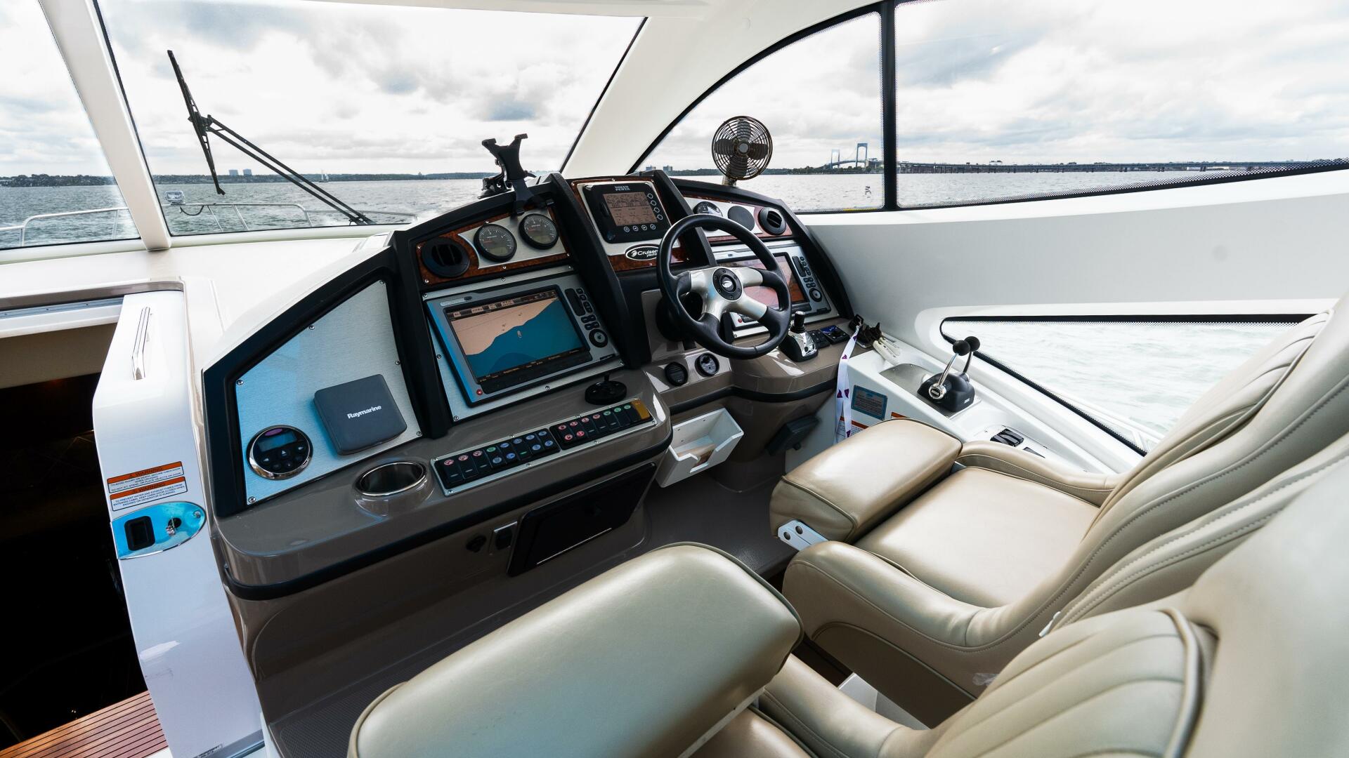 Slide: The Image of Cruisers 520 Sports Coupe 2009 - 4721629