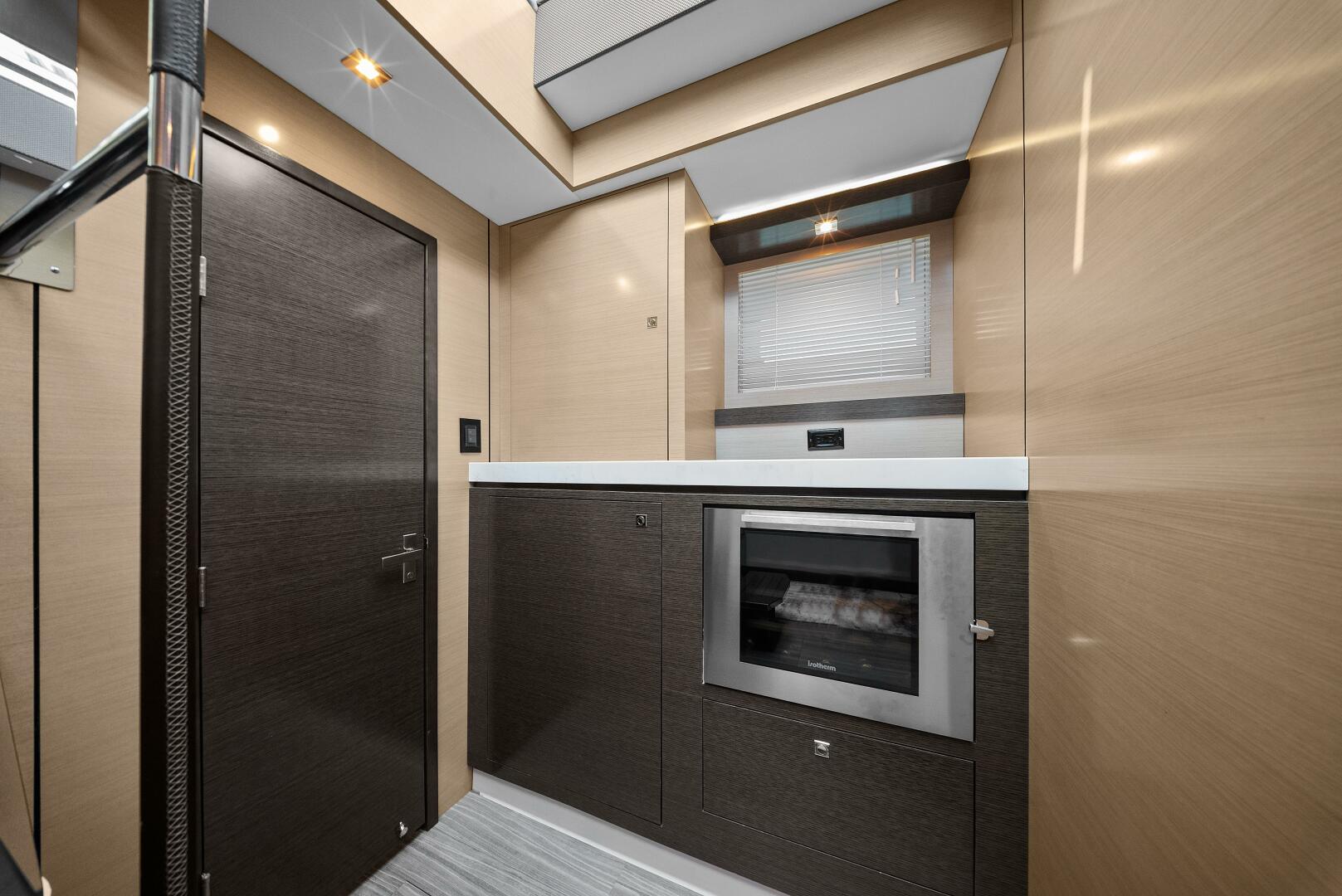 Slide: The Image of 2021 Cruiser Yachts 60 Cantius - Stateroom - 5432245