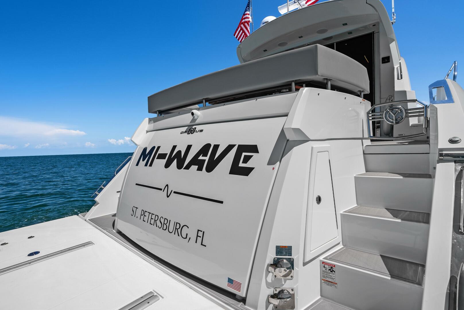 Slide: The Image of 2021 Cruiser Yachts 60 Cantius - Stern - 5432284