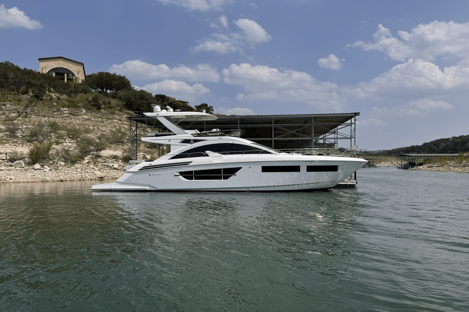 Slide: The Image of Cruisers 60 FLY 2020 - 0