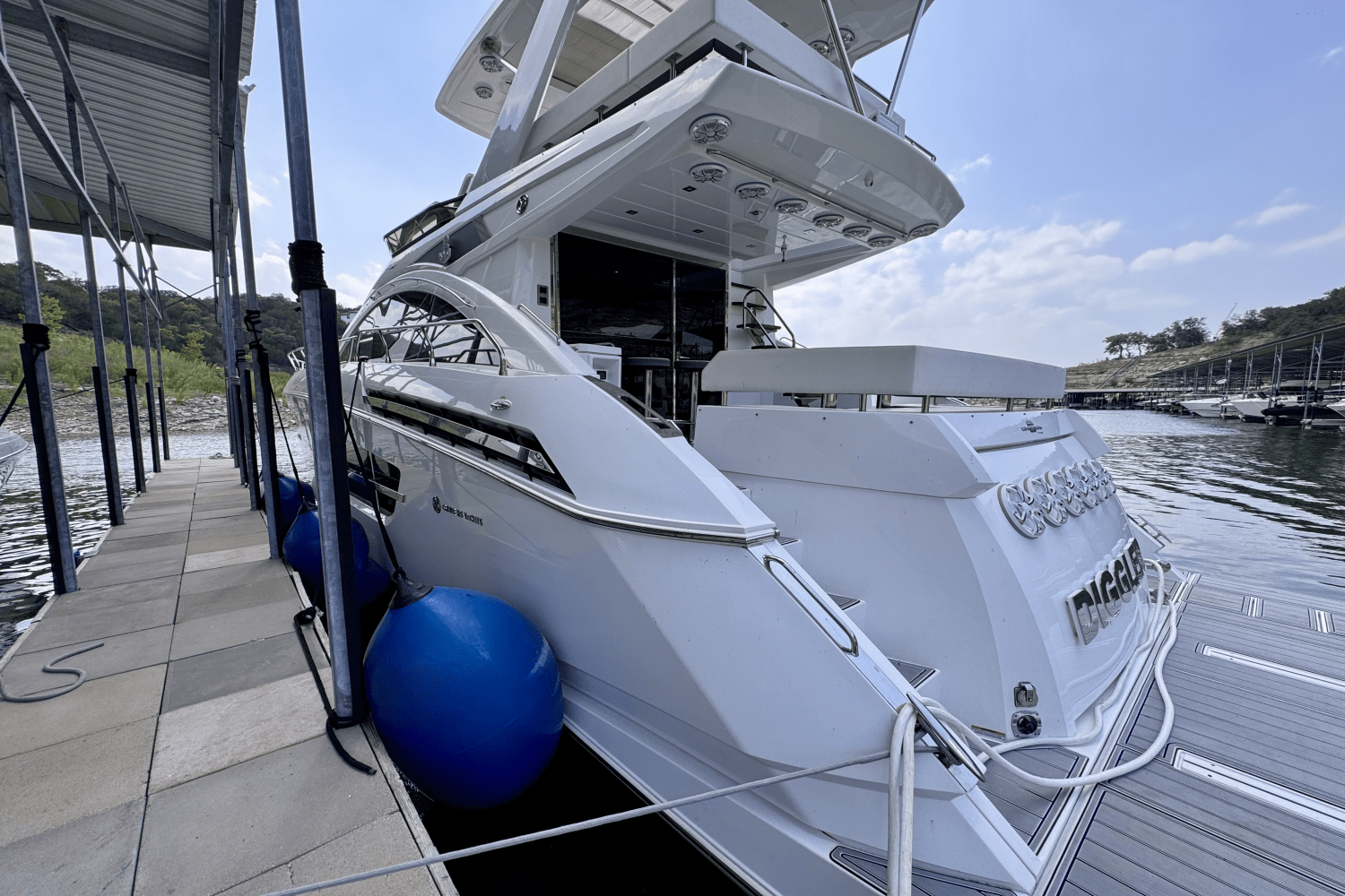 Slide: The Image of Cruisers 60 FLY 2020 - 1