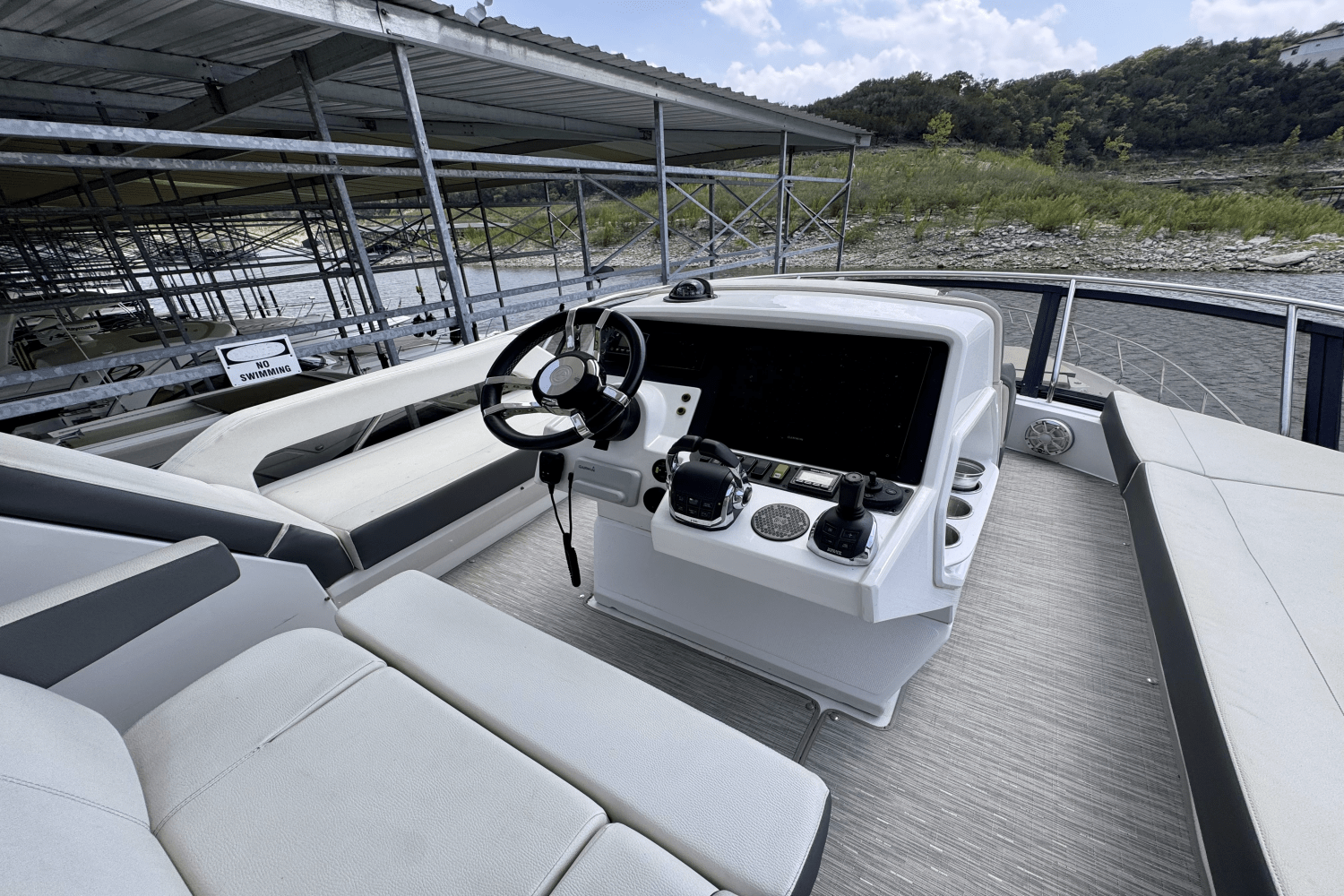 Slide: The Image of Cruisers 60 FLY 2020 - 13