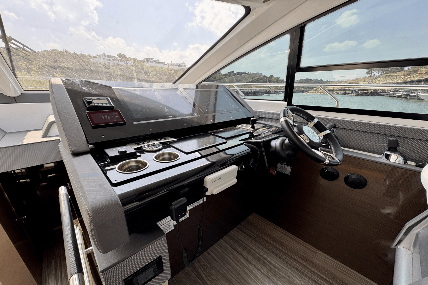 Slide: The Image of Cruisers 60 FLY 2020 - 51