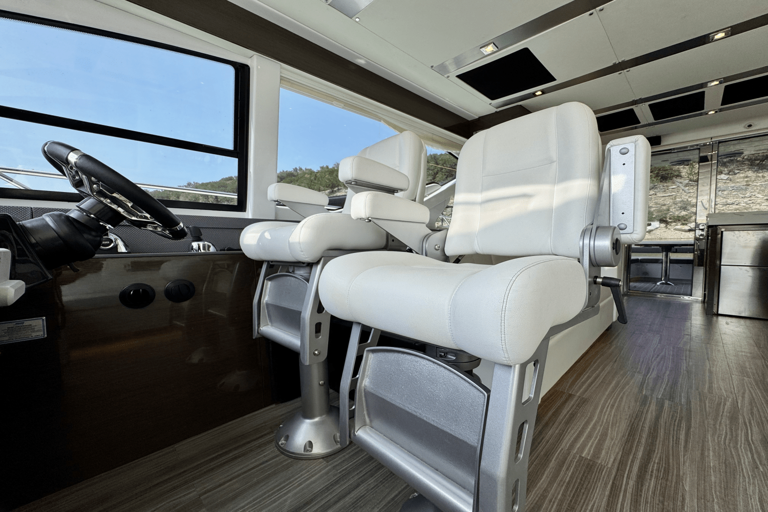 Slide: The Image of Cruisers 60 FLY 2020 - 54