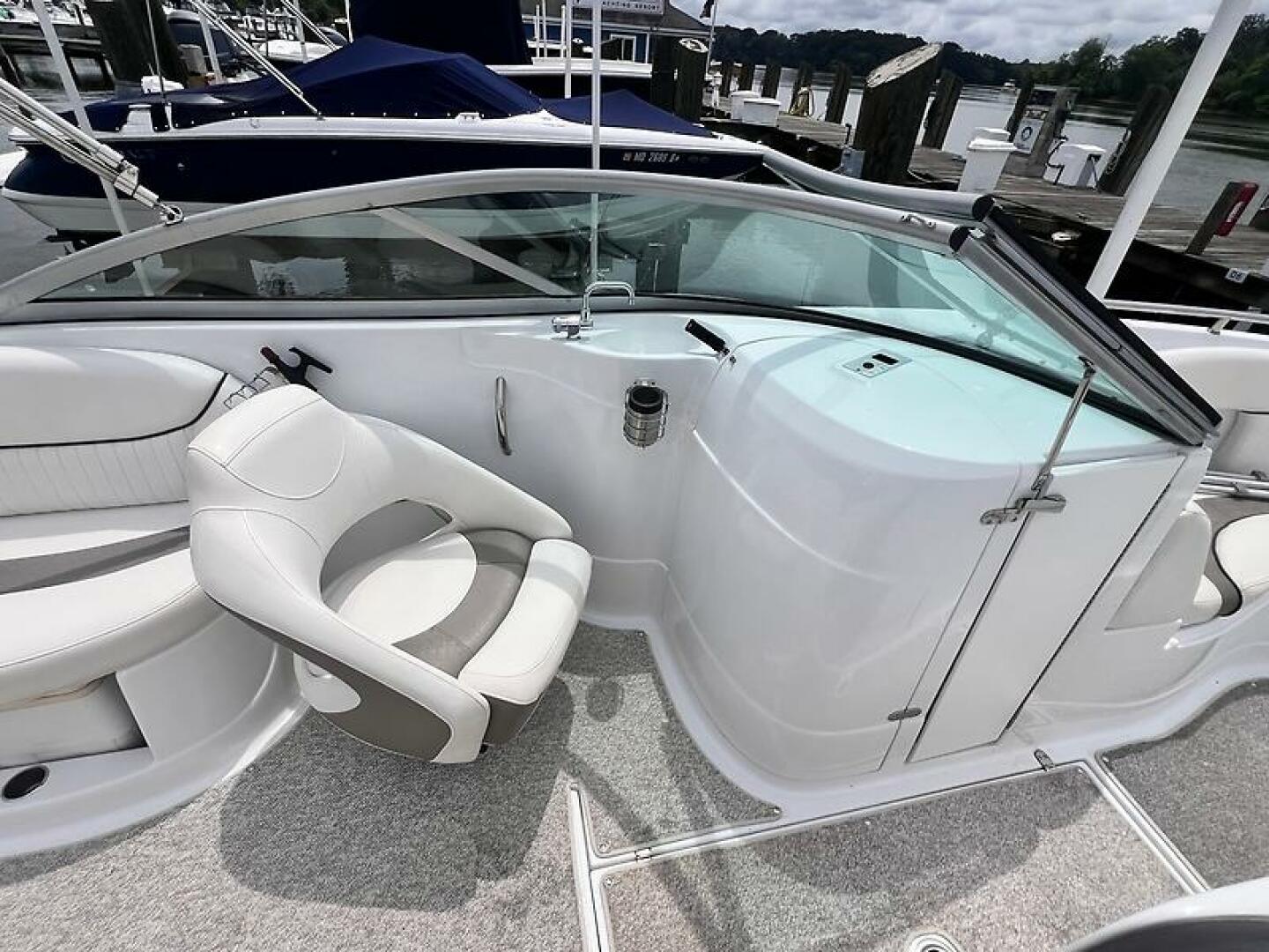 Slide: The Image of 0005243827 - 5444287