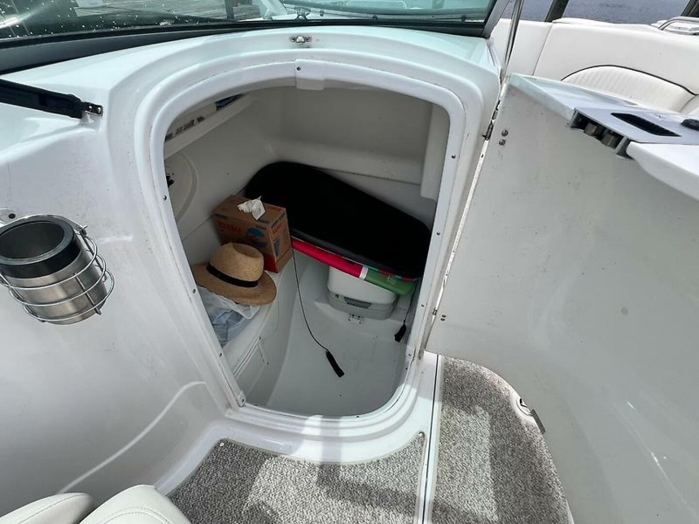 Slide: The Image of 0005243884 - 5444288