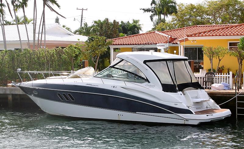 Slide: The Image of Cruisers Express Cruiser 2008 - 0