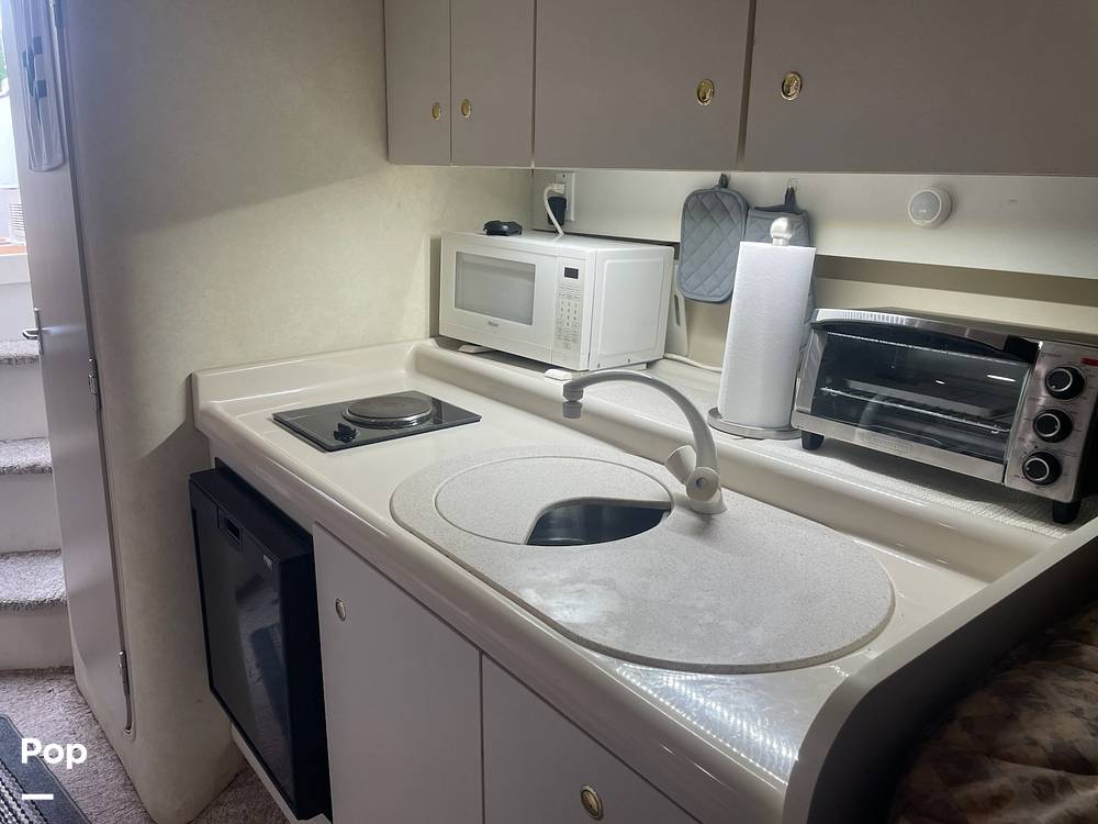 Slide: The Image of Cruisers Yachts 3075 Rogue 1998 - 15754146