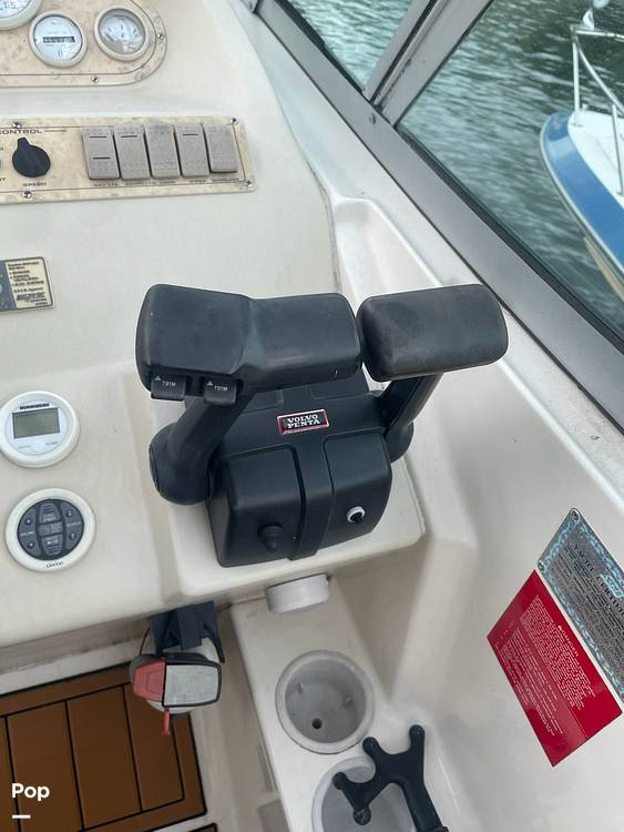 Slide: The Image of Cruisers Yachts 3075 Rogue 1998 - 15754151