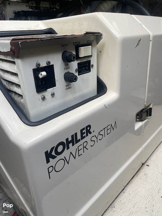 Slide: The Image of Cruisers Yachts 3075 Rogue 1998 - 15754157