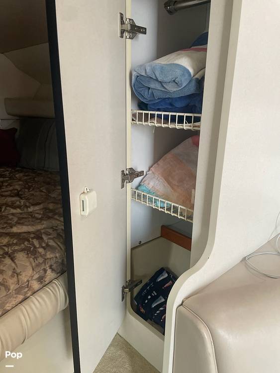 Slide: The Image of Cruisers Yachts 3075 Rogue 1998 - 15754164