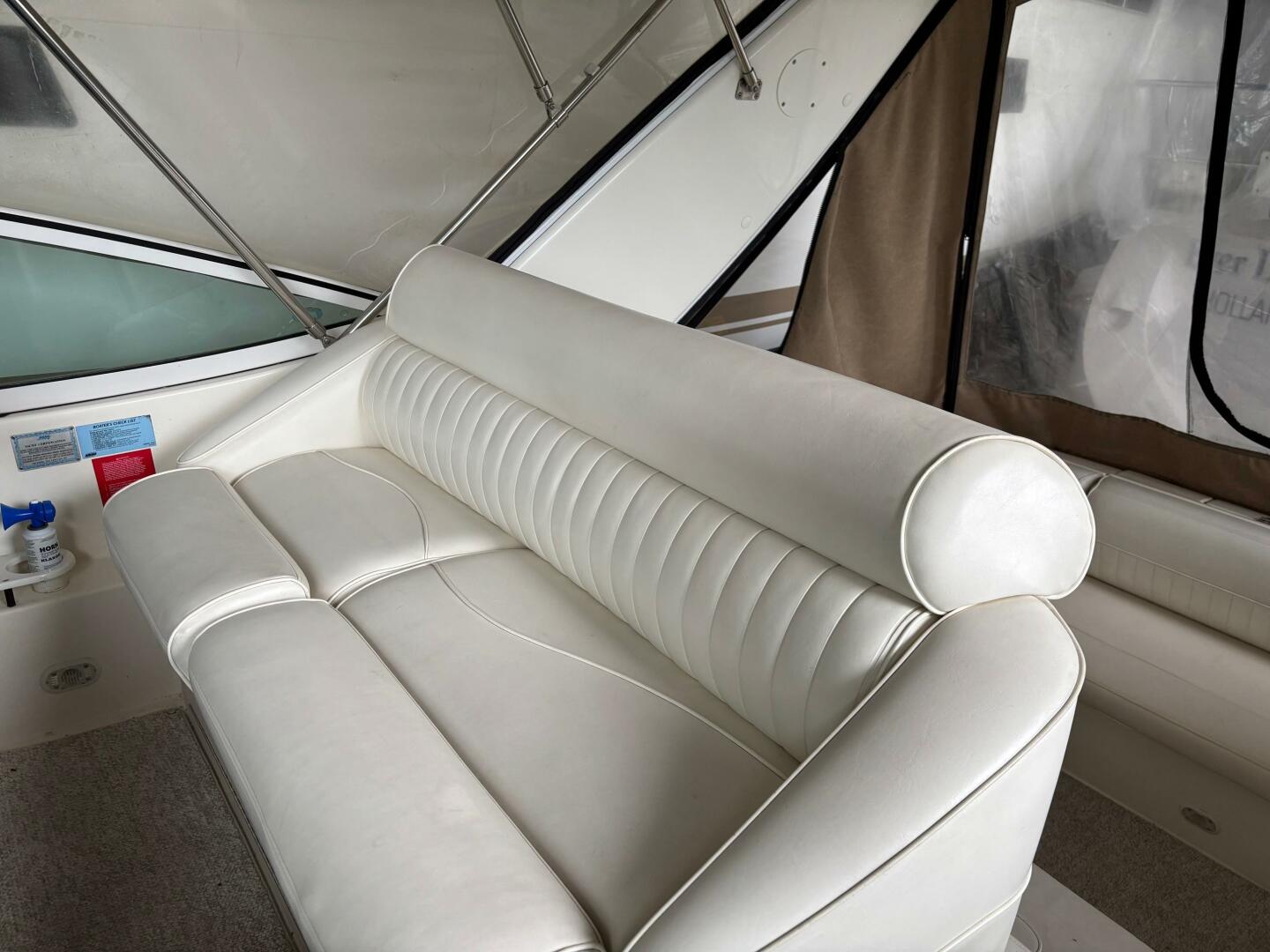 Slide: The Image of Cruisers Yachts 320 Express 2004 - 5325521