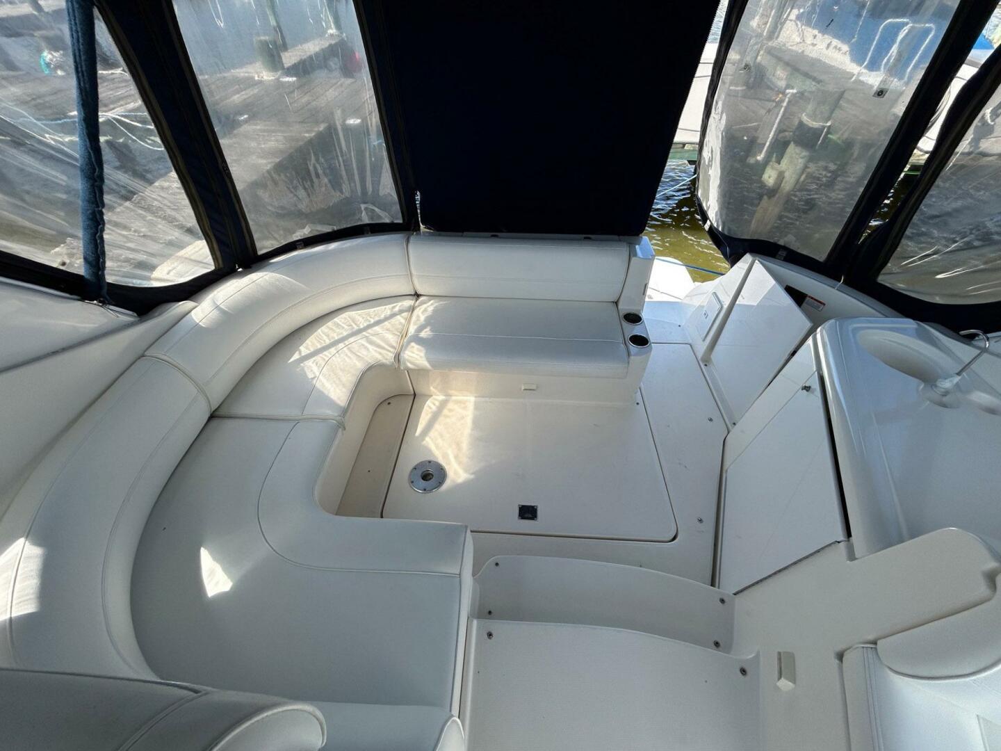 Slide: The Image of Cruisers Yachts 340 Express 2004 - 5257727