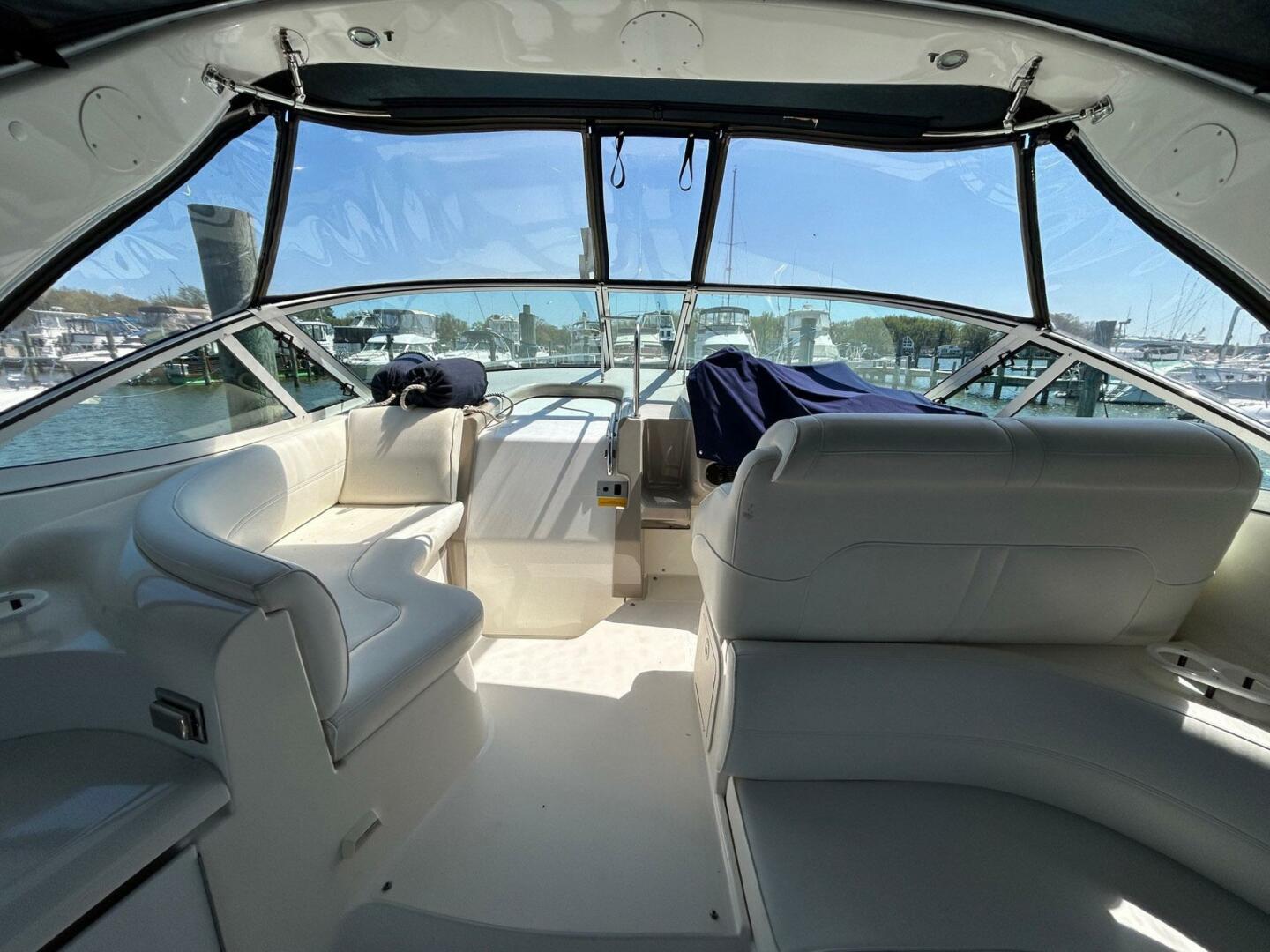 Slide: The Image of Cruisers Yachts 340 Express 2004 - 5257730