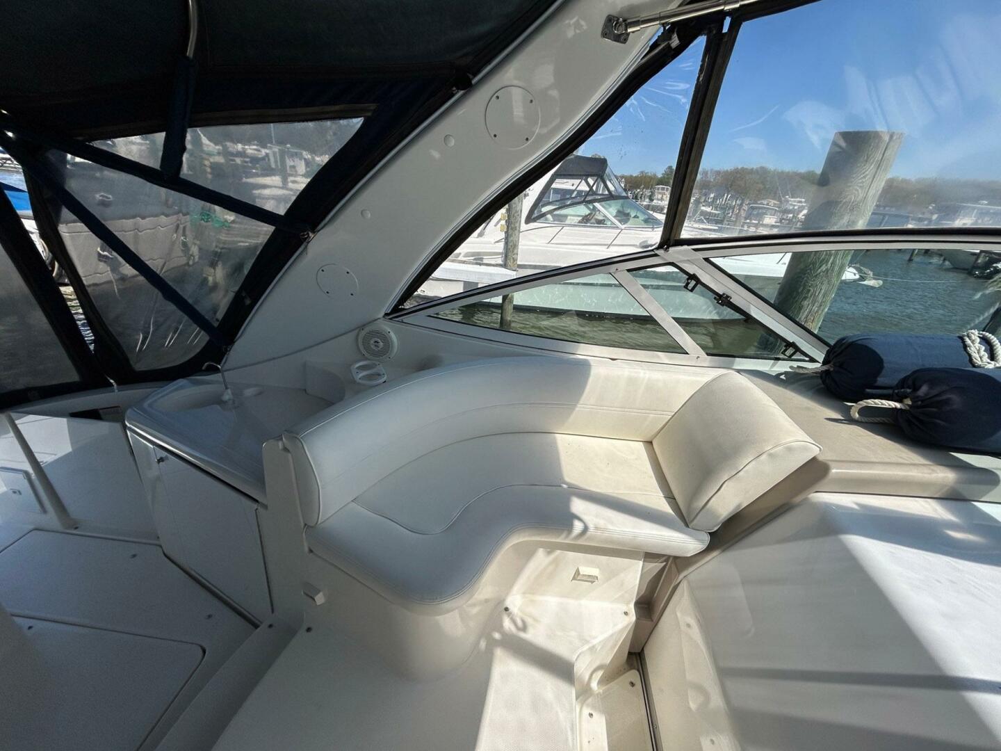 Slide: The Image of Cruisers Yachts 340 Express 2004 - 5257732