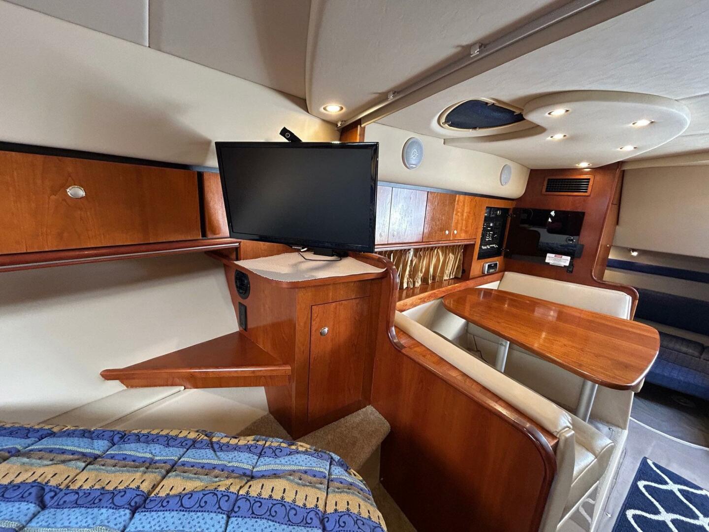 Slide: The Image of Cruisers Yachts 340 Express 2004 - 5257743