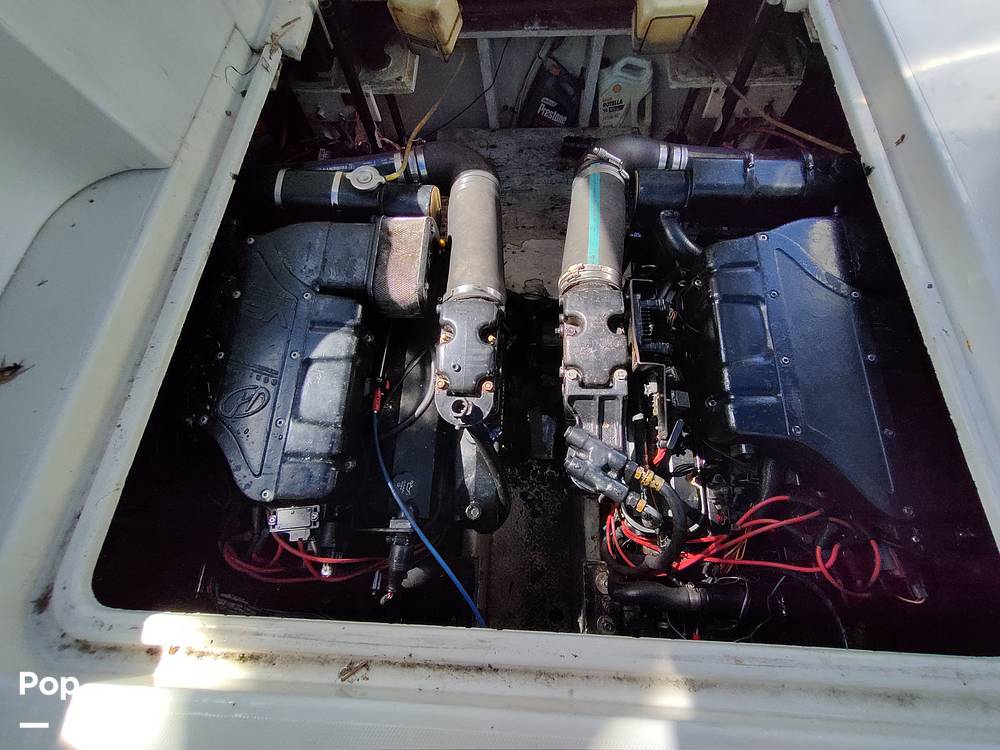 Slide: The Image of Cruisers Yachts 3470 Express 2001 - 11144670