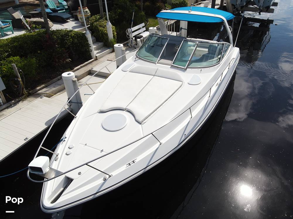 Slide: The Image of Cruisers Yachts 3470 Express 2001 - 11541537